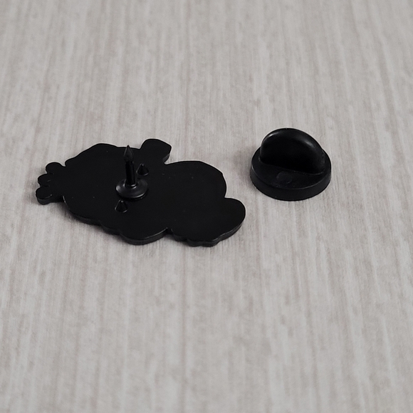 Princess Seahorse-icorn Enamel Pin - Picture 7 of 10